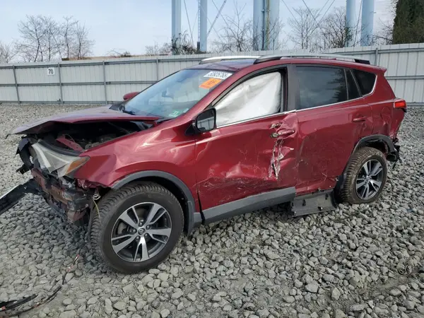 2T3RFREV3JW781611 2018 TOYOTA RAV 4 - Image 1