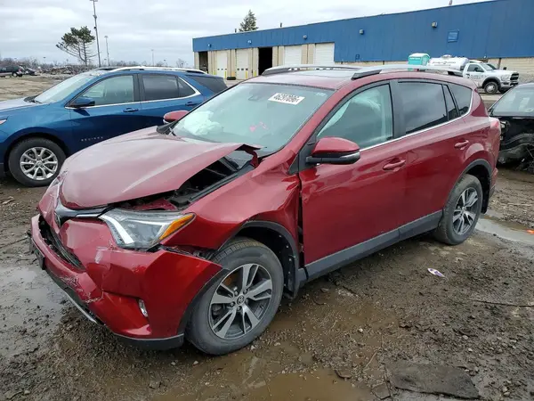 2T3RFREV3JW800402 2018 TOYOTA RAV 4 - Image 1