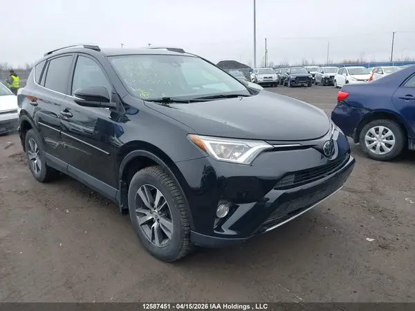 2T3RFREV3JW805454 2018 TOYOTA RAV 4 - Image 1