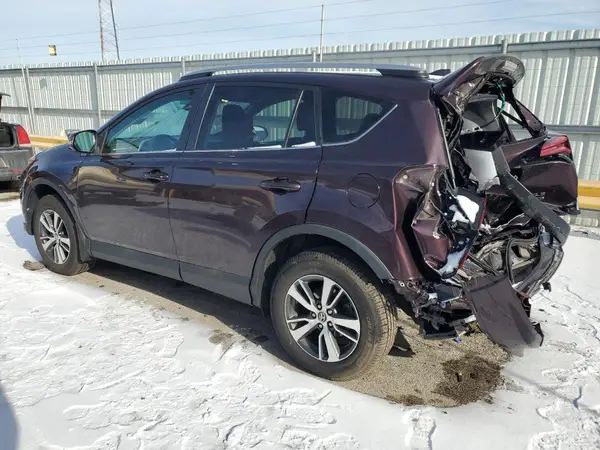2T3RFREV3JW806815 2018 TOYOTA RAV 4 - Image 2