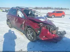 2T3RFREV3JW812257 2018 TOYOTA RAV 4