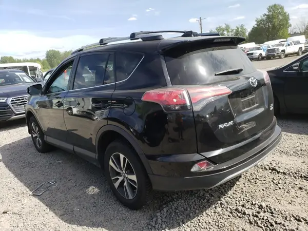 2T3RFREV3JW842942 2018 TOYOTA RAV 4 - Image 2