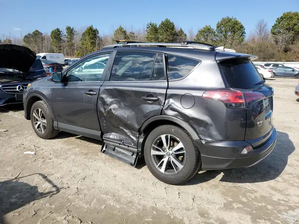 2T3RFREV3JW848384 2018 TOYOTA RAV 4 - Image 2