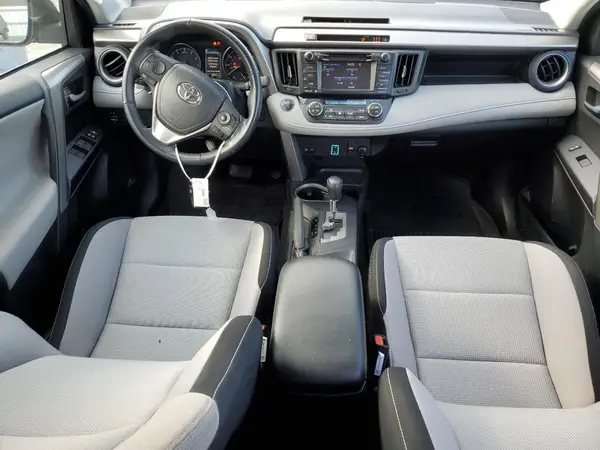 2T3RFREV3JW848384 2018 TOYOTA RAV 4 - Image 8