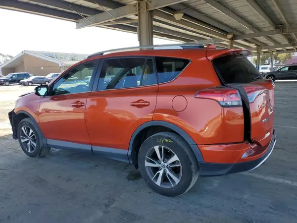 2T3RFREV4GW445197 2016 TOYOTA RAV 4 - Image 2