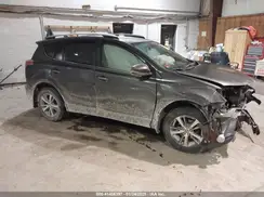 2T3RFREV4GW459326 2016 TOYOTA RAV 4