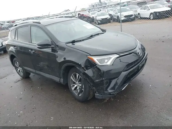2T3RFREV4GW488079 2016 TOYOTA RAV 4 - Image 1