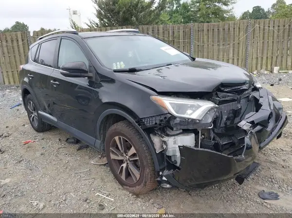 2T3RFREV4GW524255 2016 TOYOTA RAV 4 - Image 1