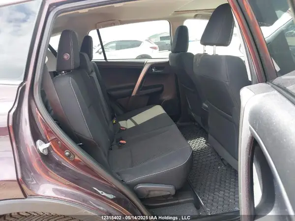 2T3RFREV4HW586563 2017 TOYOTA RAV 4 - Image 8