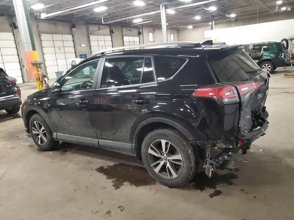 2T3RFREV4HW684427 2017 TOYOTA RAV 4 - Image 2