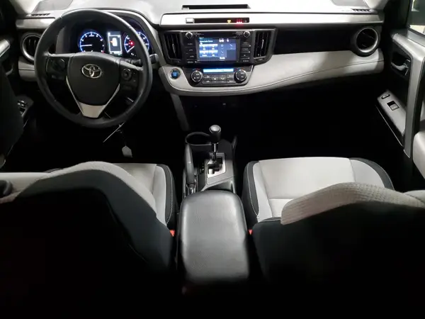 2T3RFREV4HW684427 2017 TOYOTA RAV 4 - Image 8