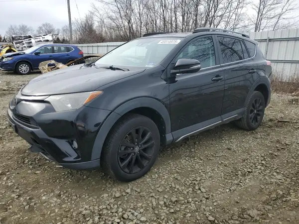 2T3RFREV4JW700244 2018 TOYOTA RAV 4 - Image 1