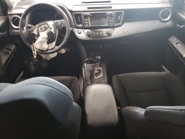 2T3RFREV4JW732367 2018 TOYOTA RAV 4 - Image 8