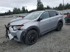 2T3RFREV4JW737147 2018 TOYOTA RAV 4