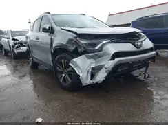 2T3RFREV4JW739707 2018 TOYOTA RAV 4