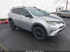 2T3RFREV4JW743076 2018 TOYOTA RAV 4