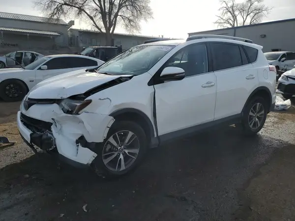 2T3RFREV4JW750125 2018 TOYOTA RAV 4 - Image 1