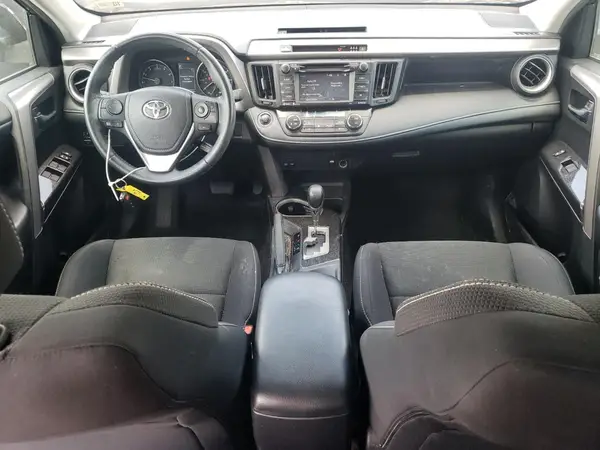 2T3RFREV4JW756796 2018 TOYOTA RAV 4 - Image 8