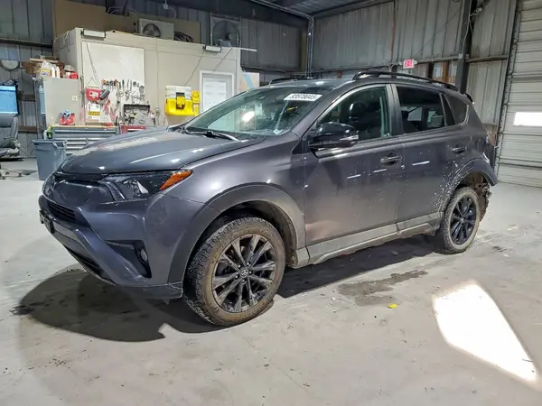 2T3RFREV4JW770200 2018 TOYOTA RAV 4 - Image 1