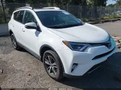 2T3RFREV4JW784839 2018 TOYOTA RAV 4
