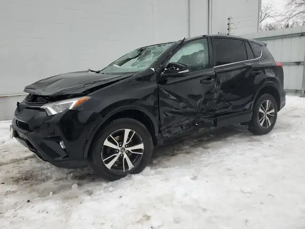 2T3RFREV4JW789667 2018 TOYOTA RAV 4 - Image 1
