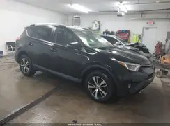2T3RFREV4JW791838 2018 TOYOTA RAV 4