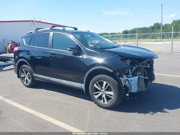 2T3RFREV4JW793184 2018 TOYOTA RAV 4 - Image 1