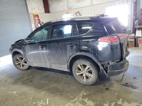 2T3RFREV4JW796649 2018 TOYOTA RAV 4 - Image 2