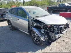 2T3RFREV4JW806791 2018 TOYOTA RAV 4