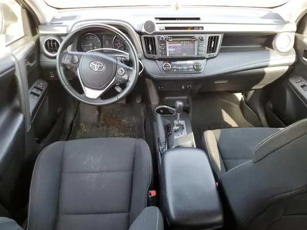 2T3RFREV4JW814809 2018 TOYOTA RAV 4 - Image 8