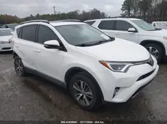 2T3RFREV4JW842478 2018 TOYOTA RAV 4