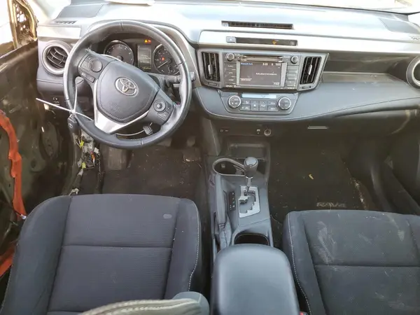 2T3RFREV5GW429025 2016 TOYOTA RAV 4 - Image 8