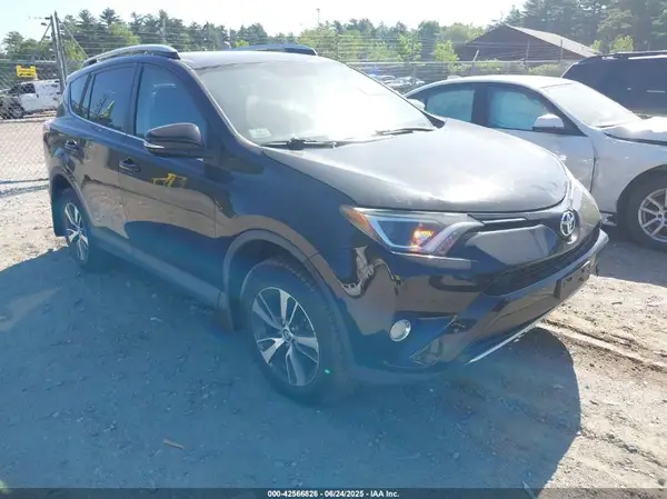 2T3RFREV5GW434483 2016 TOYOTA RAV 4 - Image 1