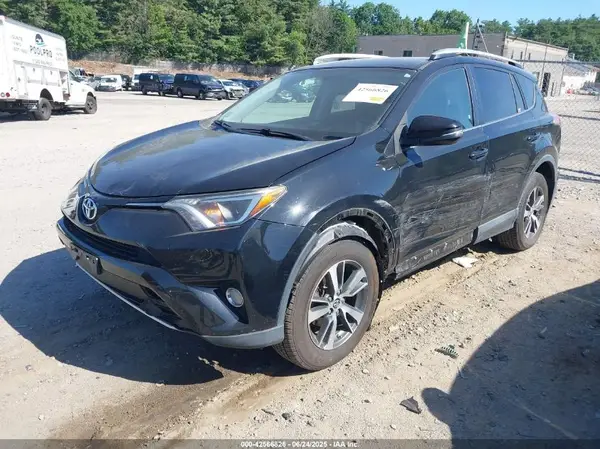 2T3RFREV5GW434483 2016 TOYOTA RAV 4 - Image 2