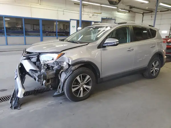 2T3RFREV5GW467418 2016 TOYOTA RAV 4 - Image 1