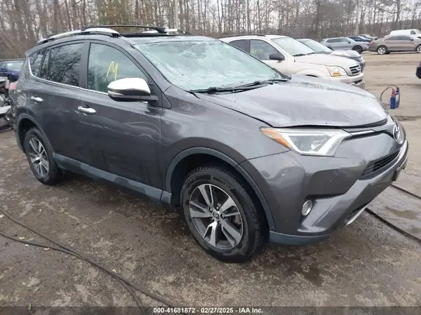 2T3RFREV5GW534874 2016 TOYOTA RAV 4 - Image 1