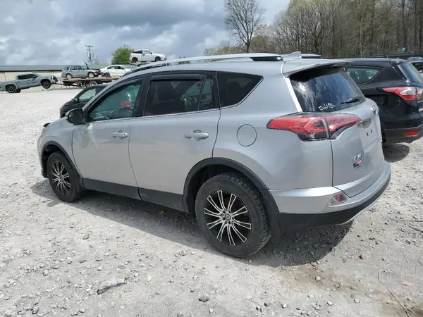 2T3RFREV5GW539461 2016 TOYOTA RAV 4 - Image 2