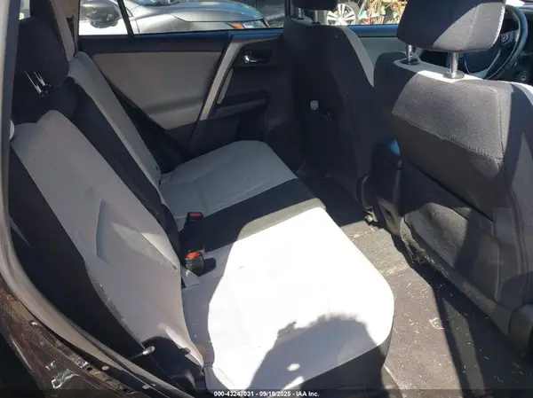 2T3RFREV5HW558996 2017 TOYOTA RAV 4 - Image 8