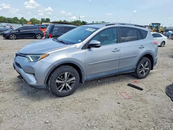 2T3RFREV5HW615990 2017 TOYOTA RAV 4 - Image 1