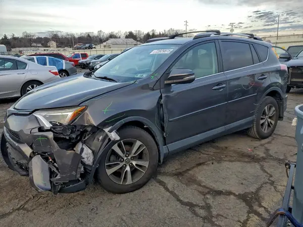 2T3RFREV5HW671573 2017 TOYOTA RAV 4 - Image 1