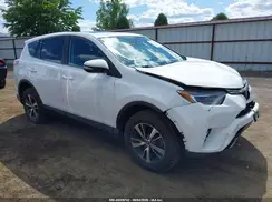 2T3RFREV5JW708093 2018 TOYOTA RAV 4