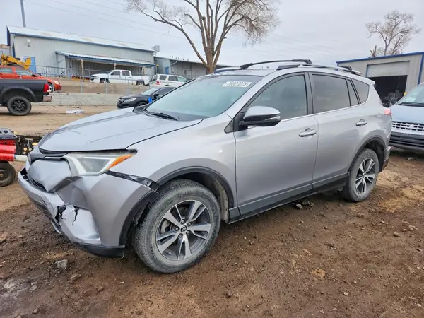 2T3RFREV5JW710720 2018 TOYOTA RAV 4 - Image 1