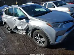 2T3RFREV5JW717389 2018 TOYOTA RAV 4