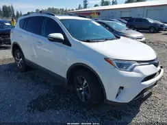 2T3RFREV5JW739425 2018 TOYOTA RAV 4