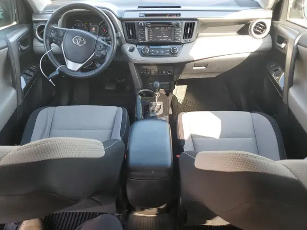 2T3RFREV5JW744804 2018 TOYOTA RAV 4 - Image 8