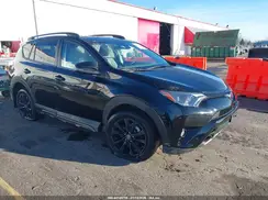 2T3RFREV5JW760422 2018 TOYOTA RAV 4