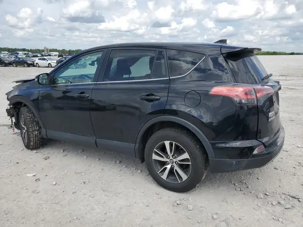 2T3RFREV5JW791668 2018 TOYOTA RAV 4 - Image 2