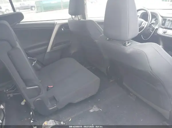 2T3RFREV5JW800336 2018 TOYOTA RAV 4 - Image 8