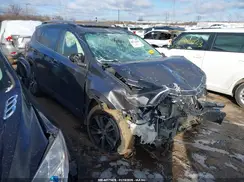 2T3RFREV5JW800658 2018 TOYOTA RAV 4