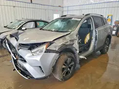 2T3RFREV5JW800692 2018 TOYOTA RAV 4